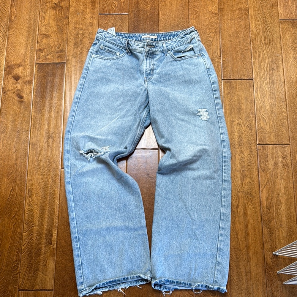 Levi’s low loose jeans